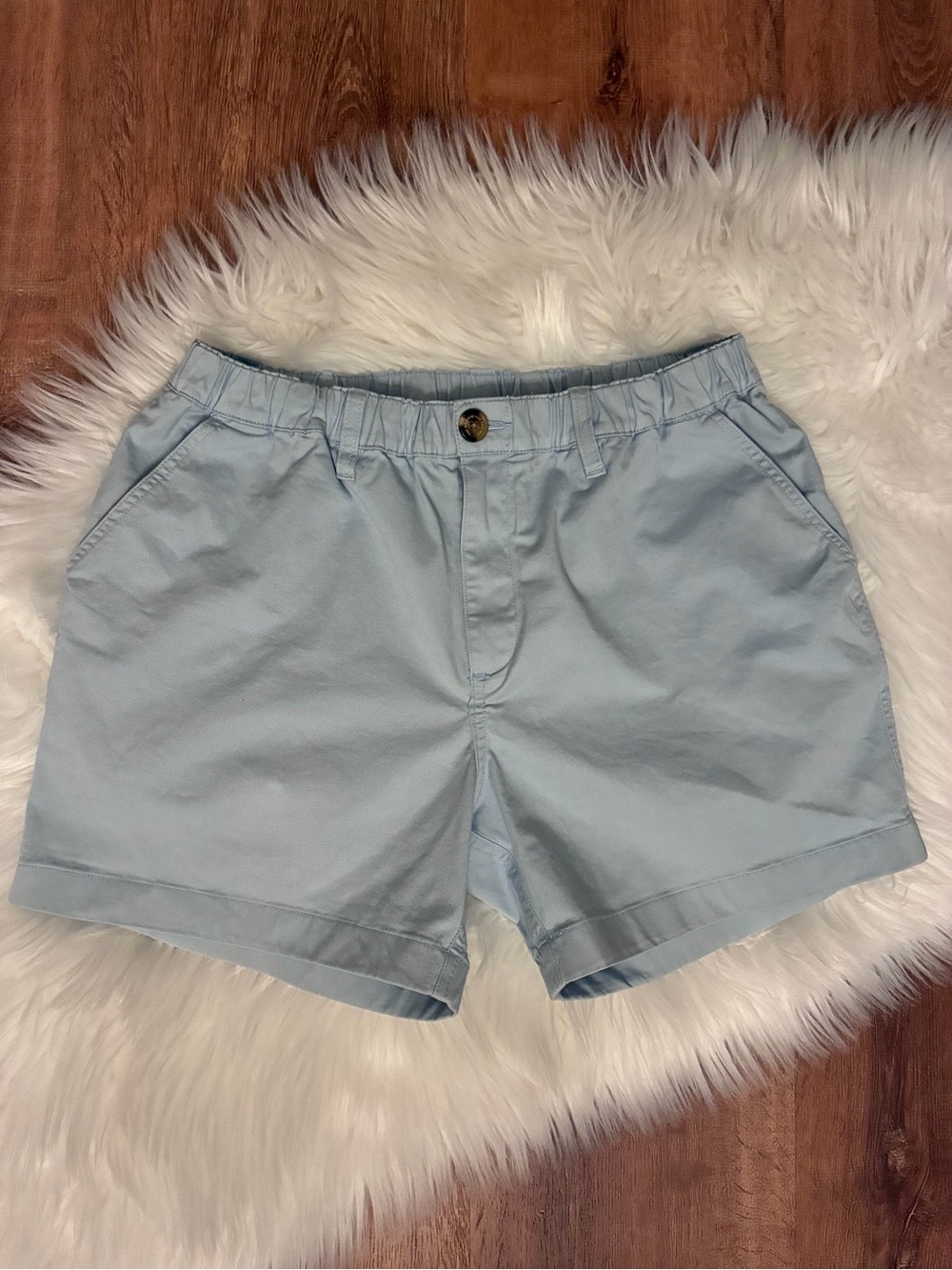 Chubbies 5.5 Originals Light Blue Stretch Twill Shorts Medium
